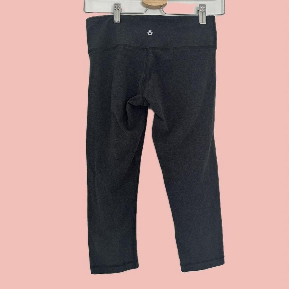 Lululemon Gray Capri Leggings - Size 4 (Low-Waisted)